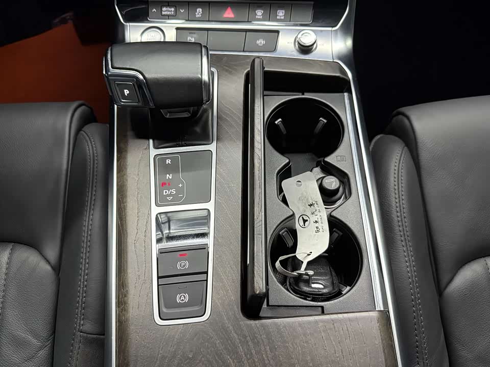 Audi A6L Audi A6L