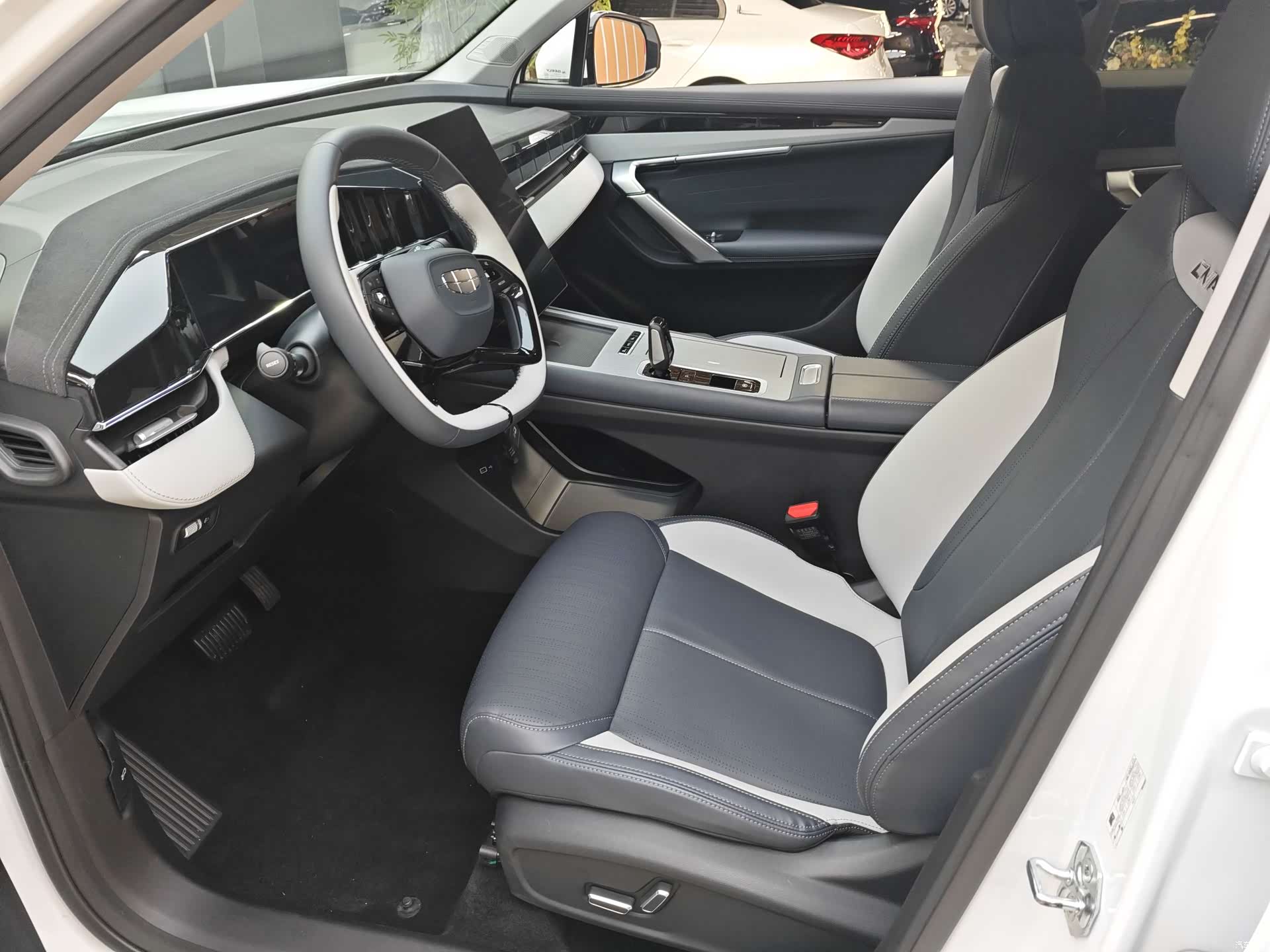 Geely Boyue, 2024 11