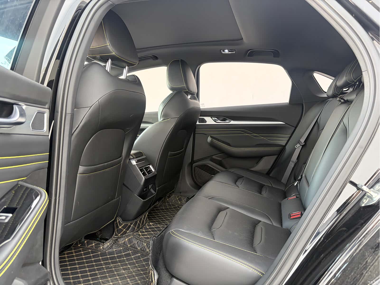 Geely Preface, 2024 6