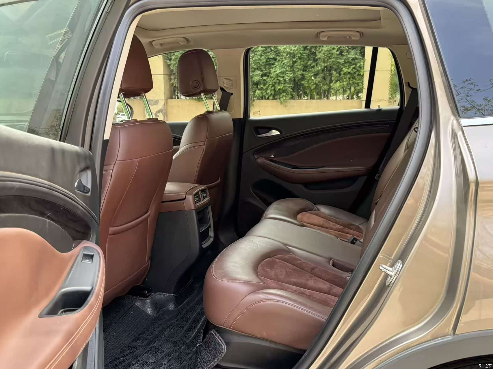Buick Envision Plus, 2017 11