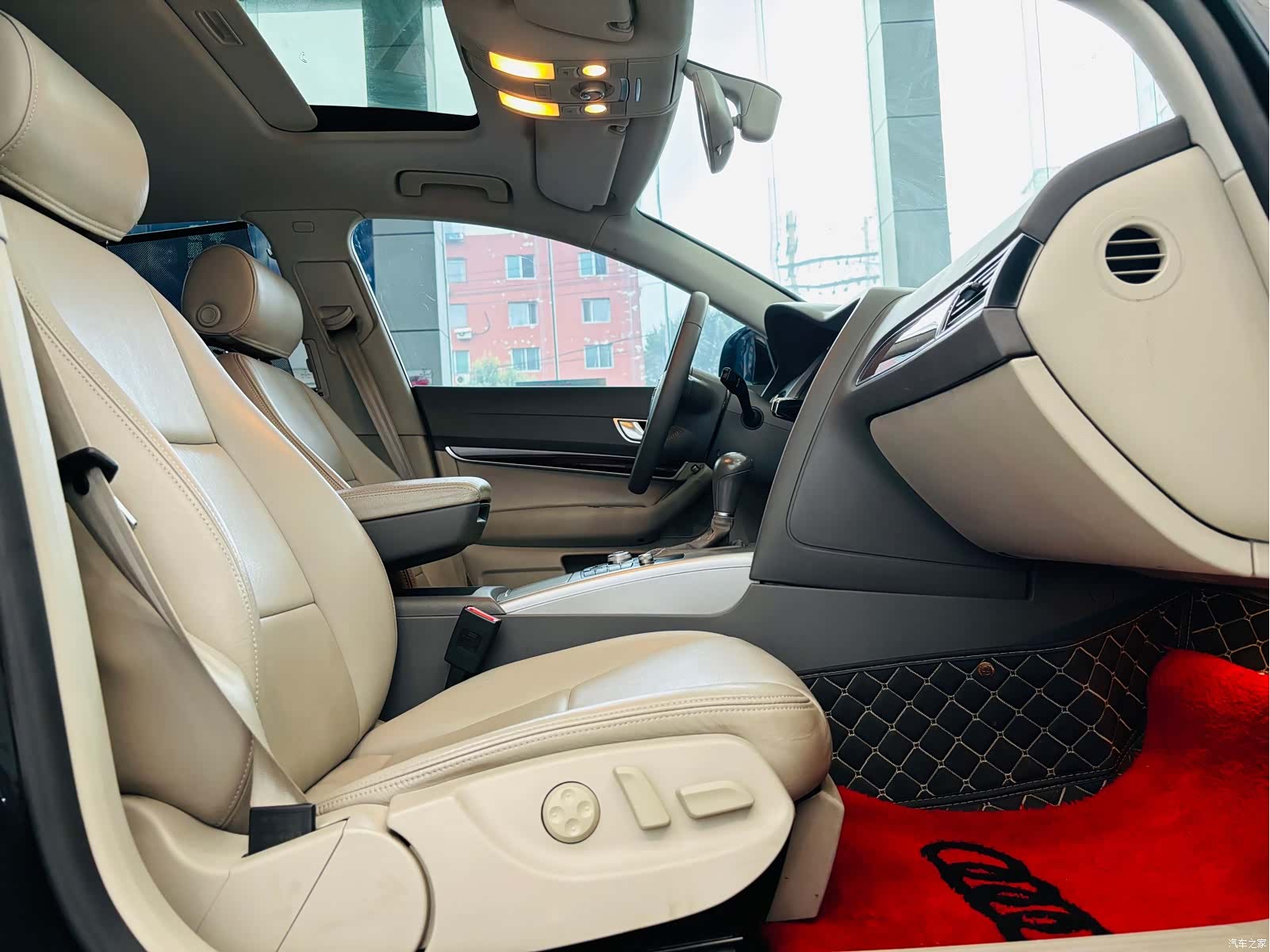 Audi A6L, 2012 23