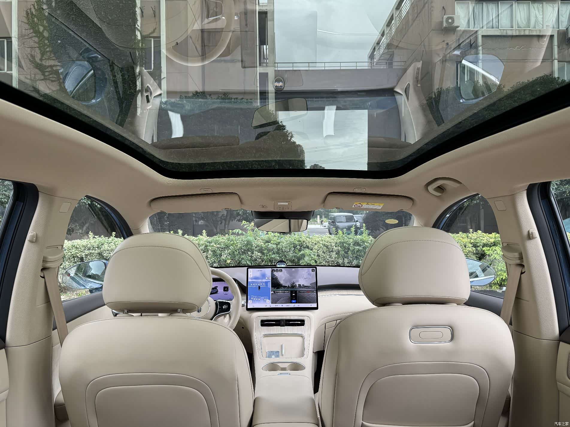 SAIC ShangJie H5, 2025 11