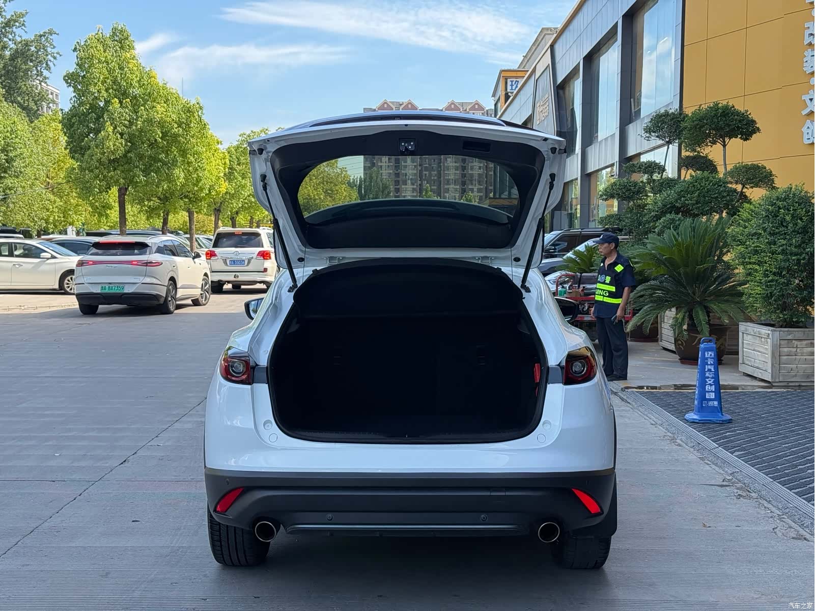 Mazda CX-4, 2021 6