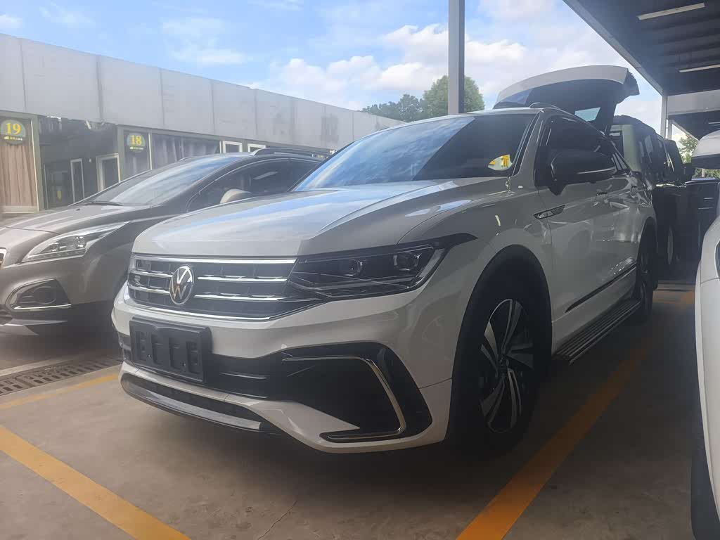 Volkswagen Tiguan X