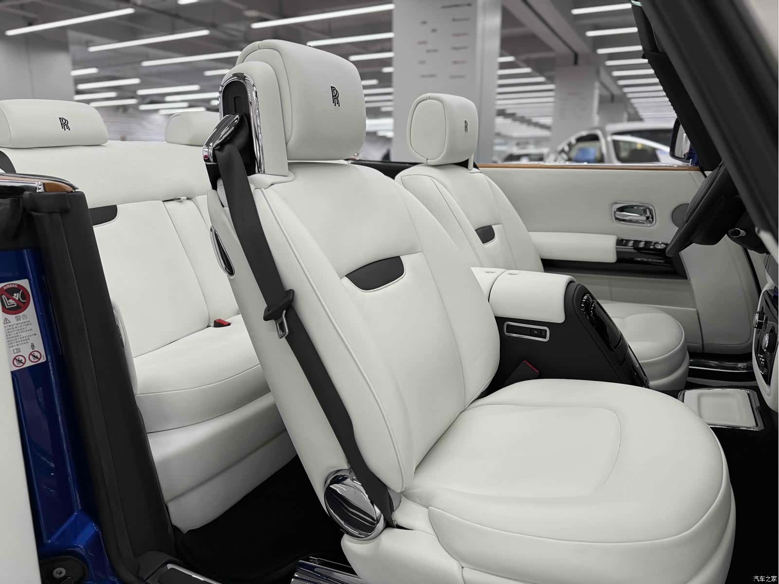 Rolls-Royce Phantom, 2012 16