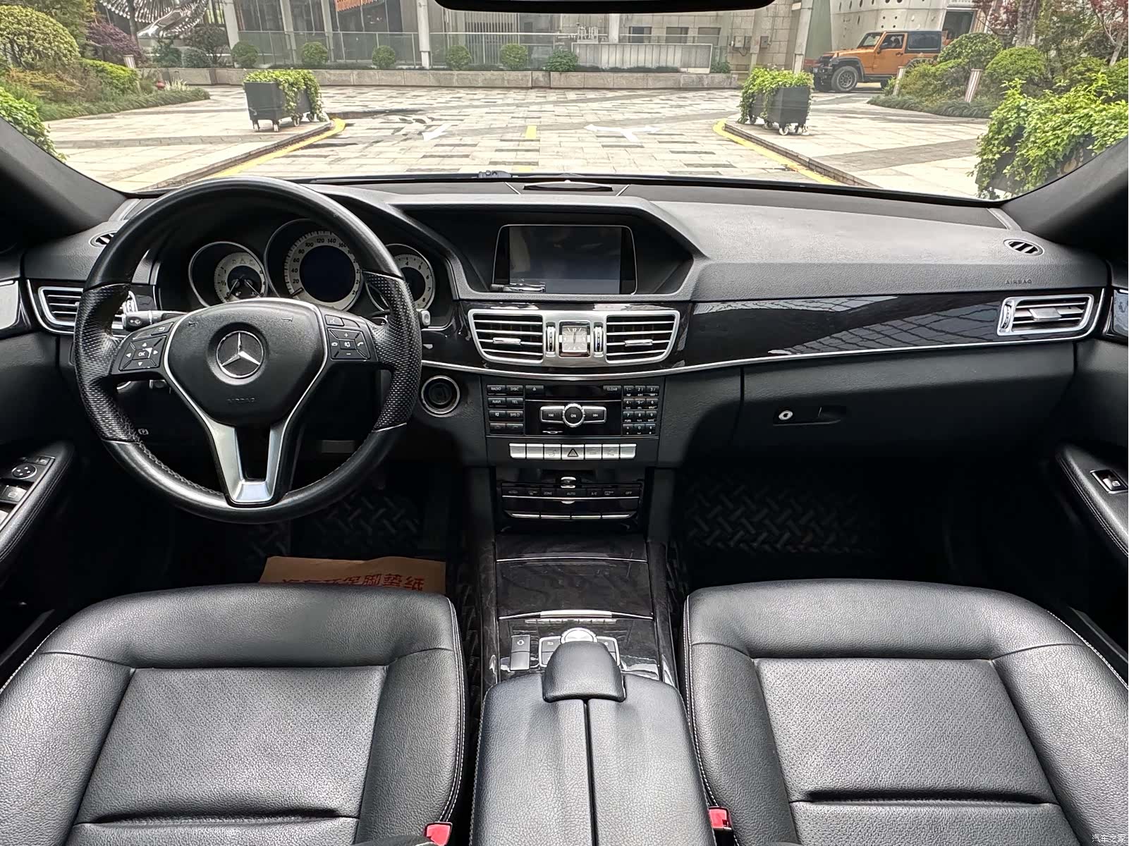 Mercedes-Benz E-Class, 2014 9