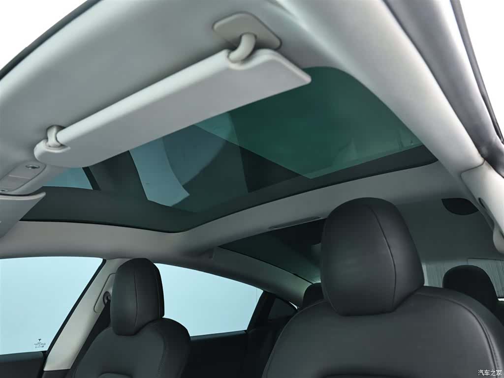 Tesla Model 3, 2021 7
