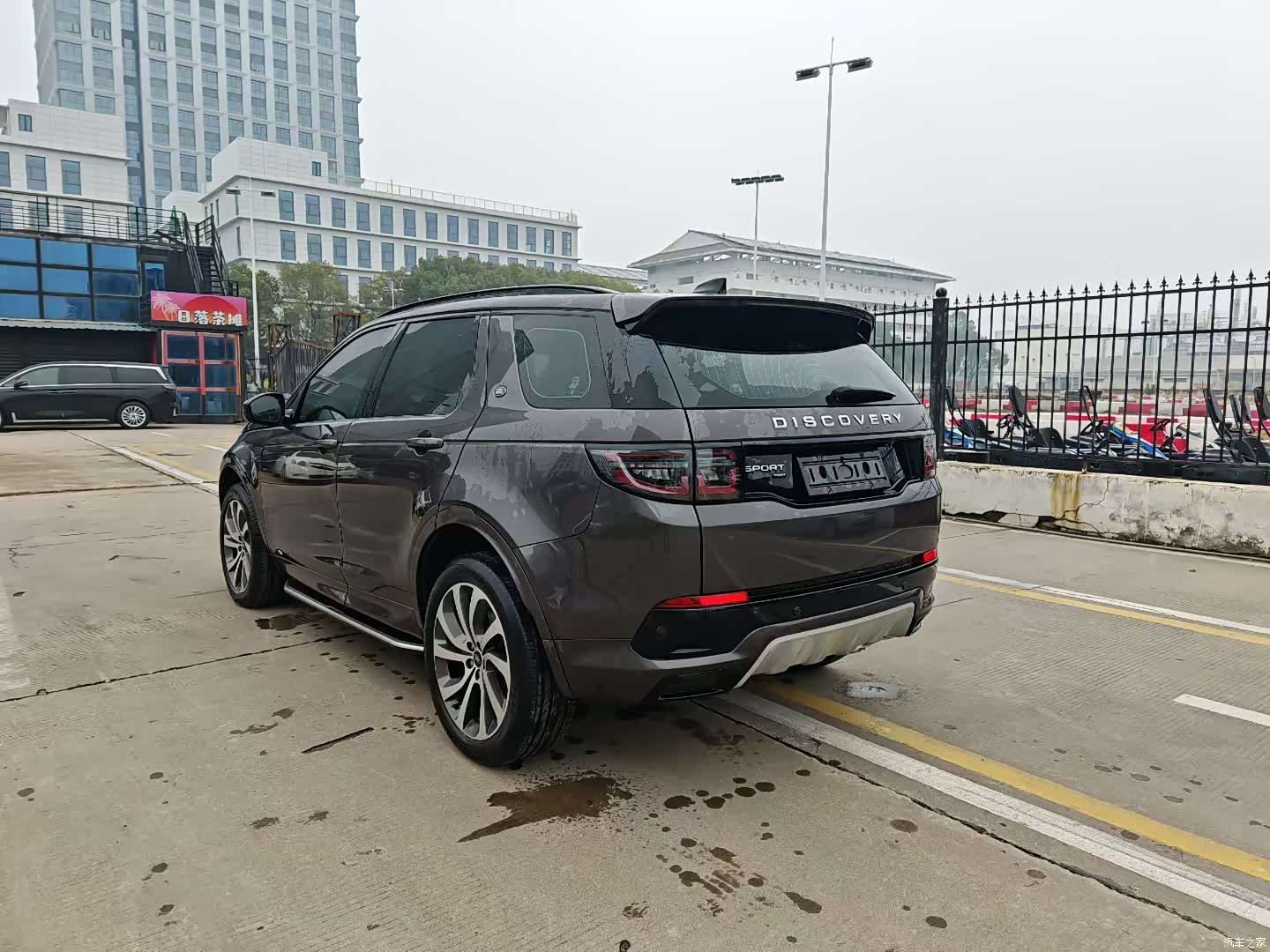 Land Rover Discovery, 2023 9