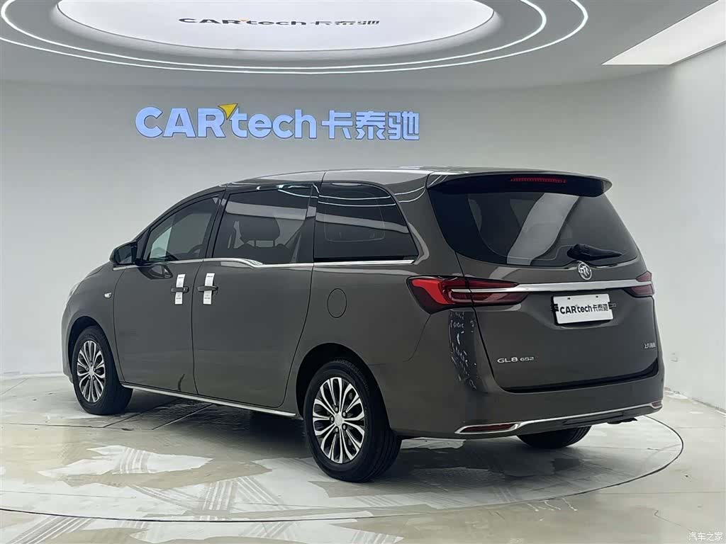Buick GL8, 2023 4