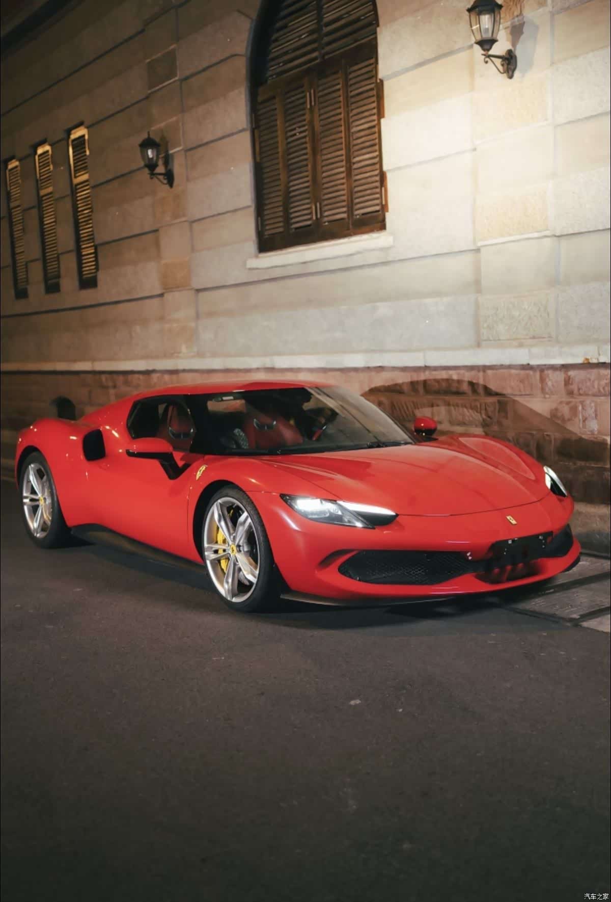Ferrari 296, 2024 3