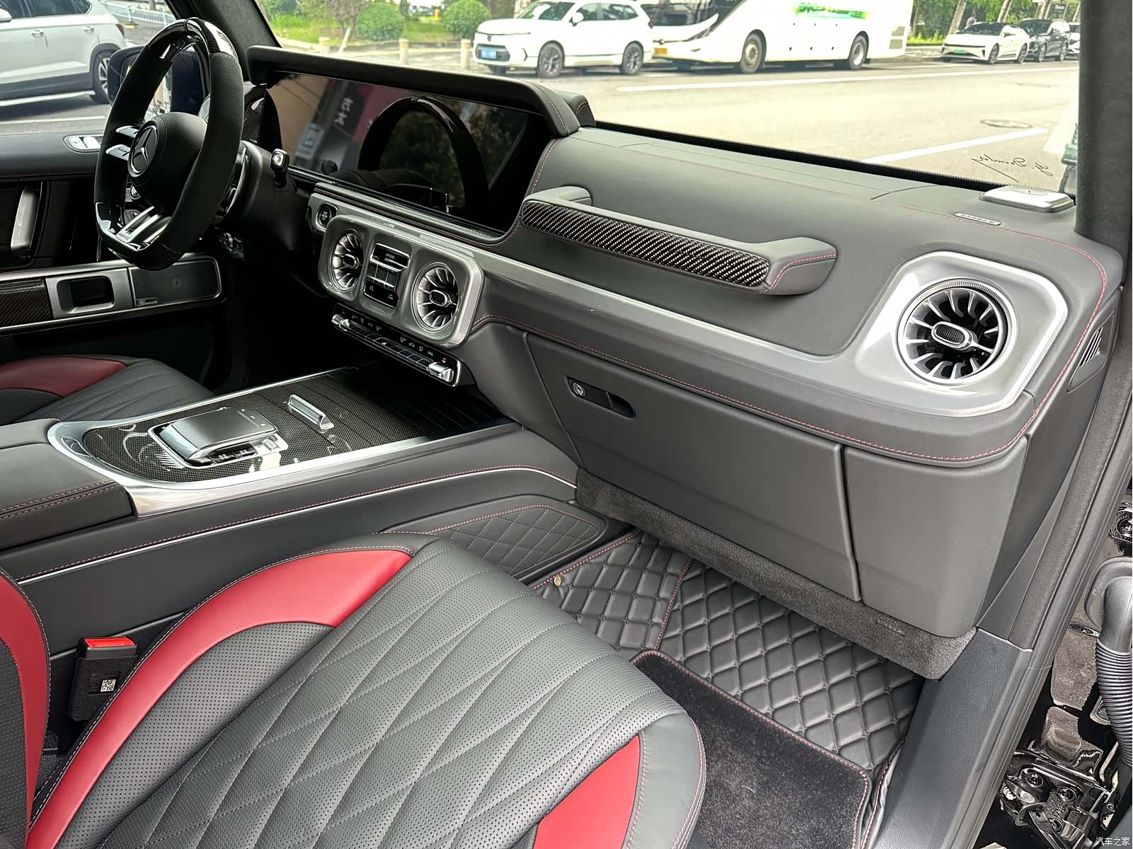 Mercedes-Benz G-Class, 2025 9