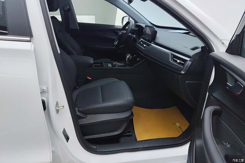 Chery Tiggo 5x, 2025 8