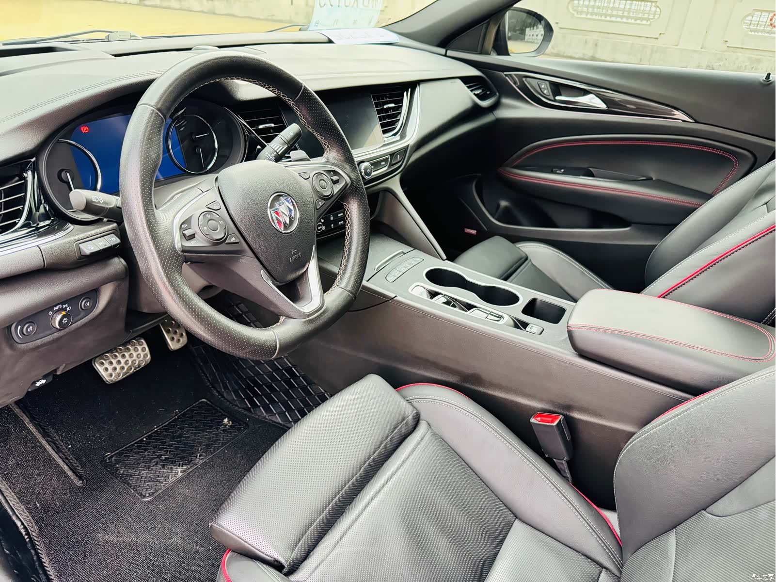 Buick Regal, 2021 все фото