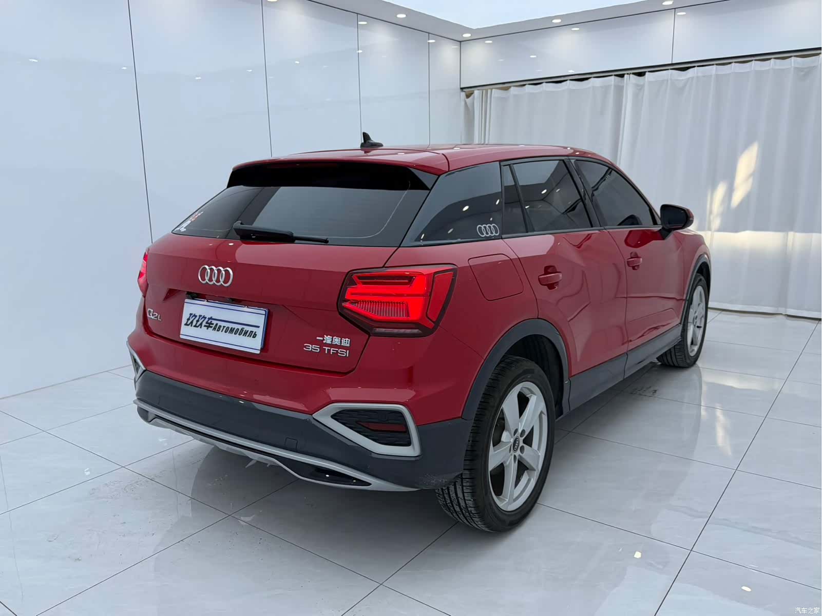 Audi Q2L, 2022 4