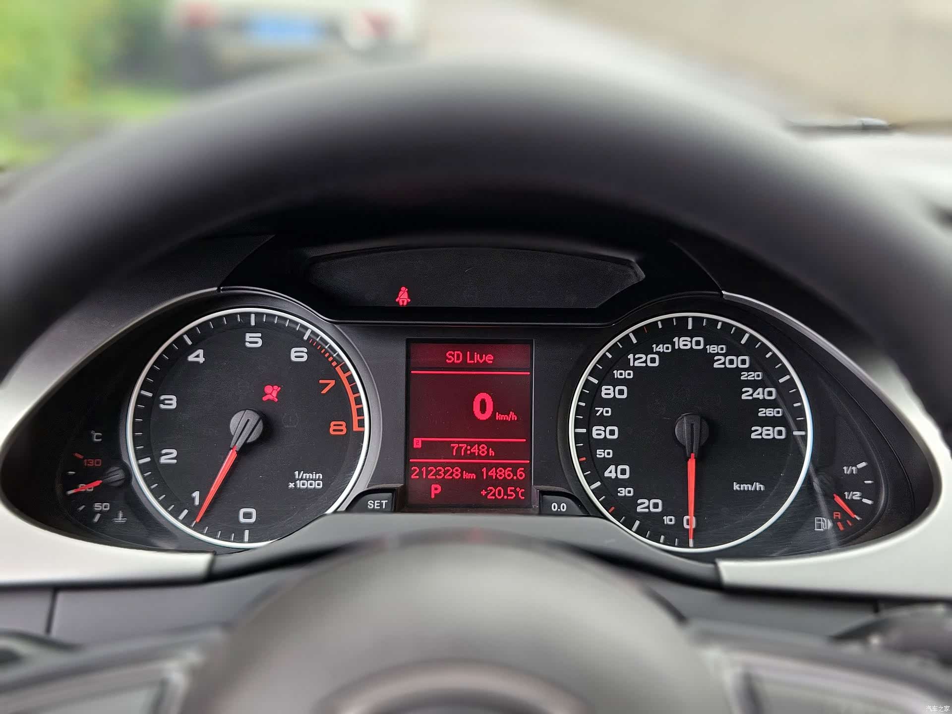 Audi A4L, 2011 17