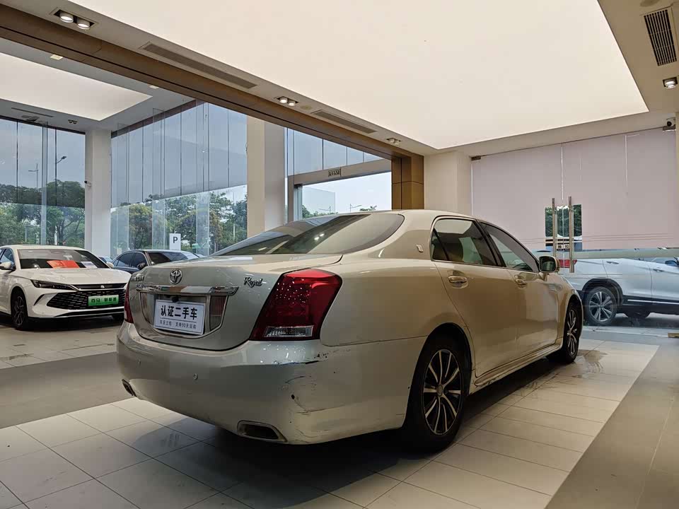 Toyota crown Toyota crown