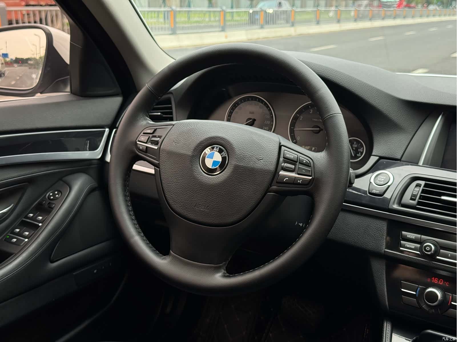 BMW 5 Series, 2016 9