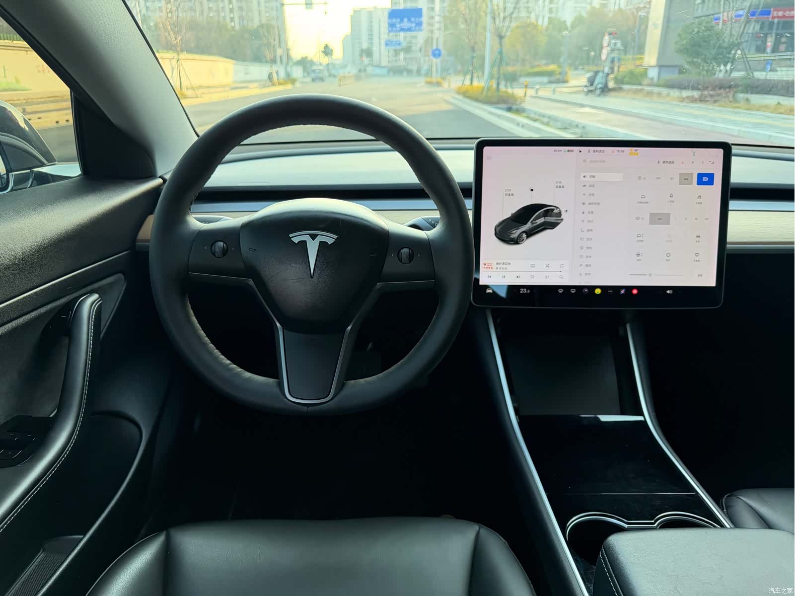 Tesla Model 3, 2020 6