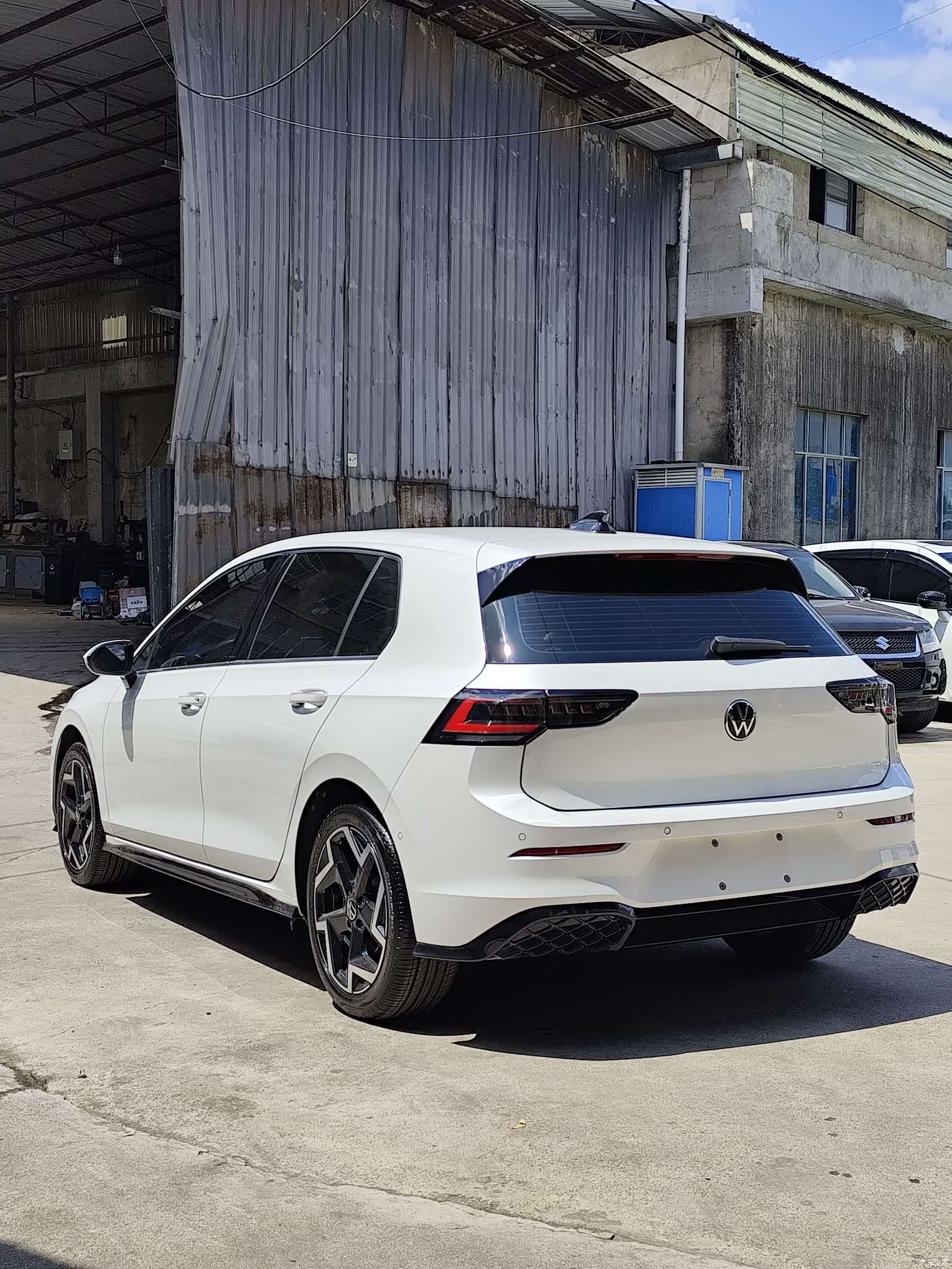 Volkswagen Golf, 2024 16