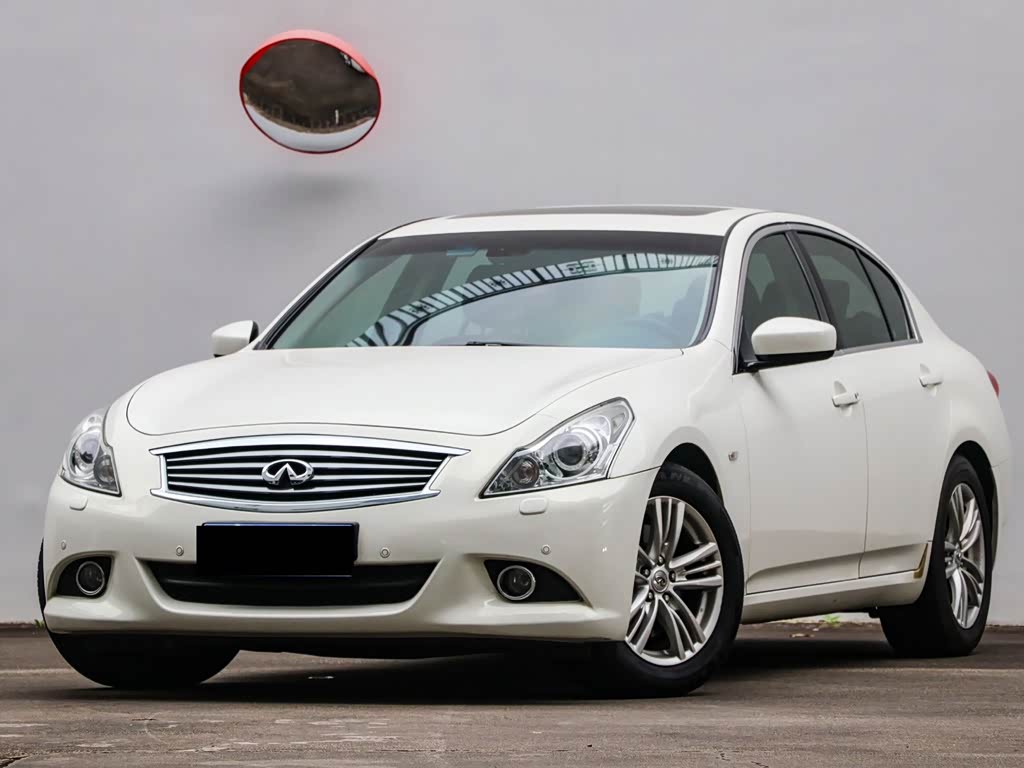 Infiniti G