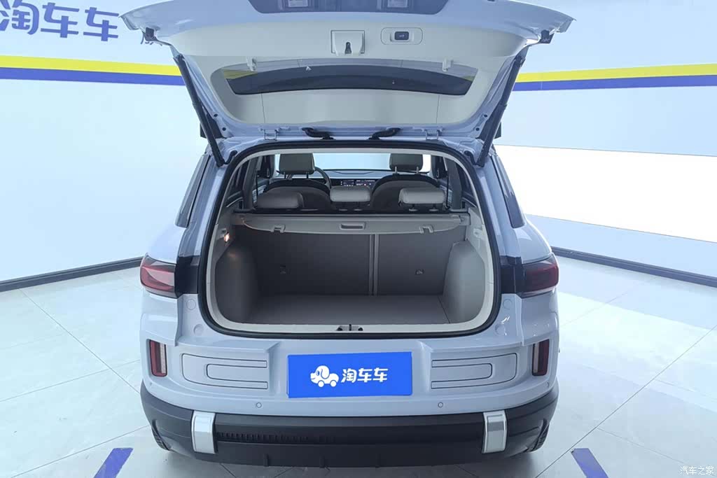 Geely Icon, 2024 4