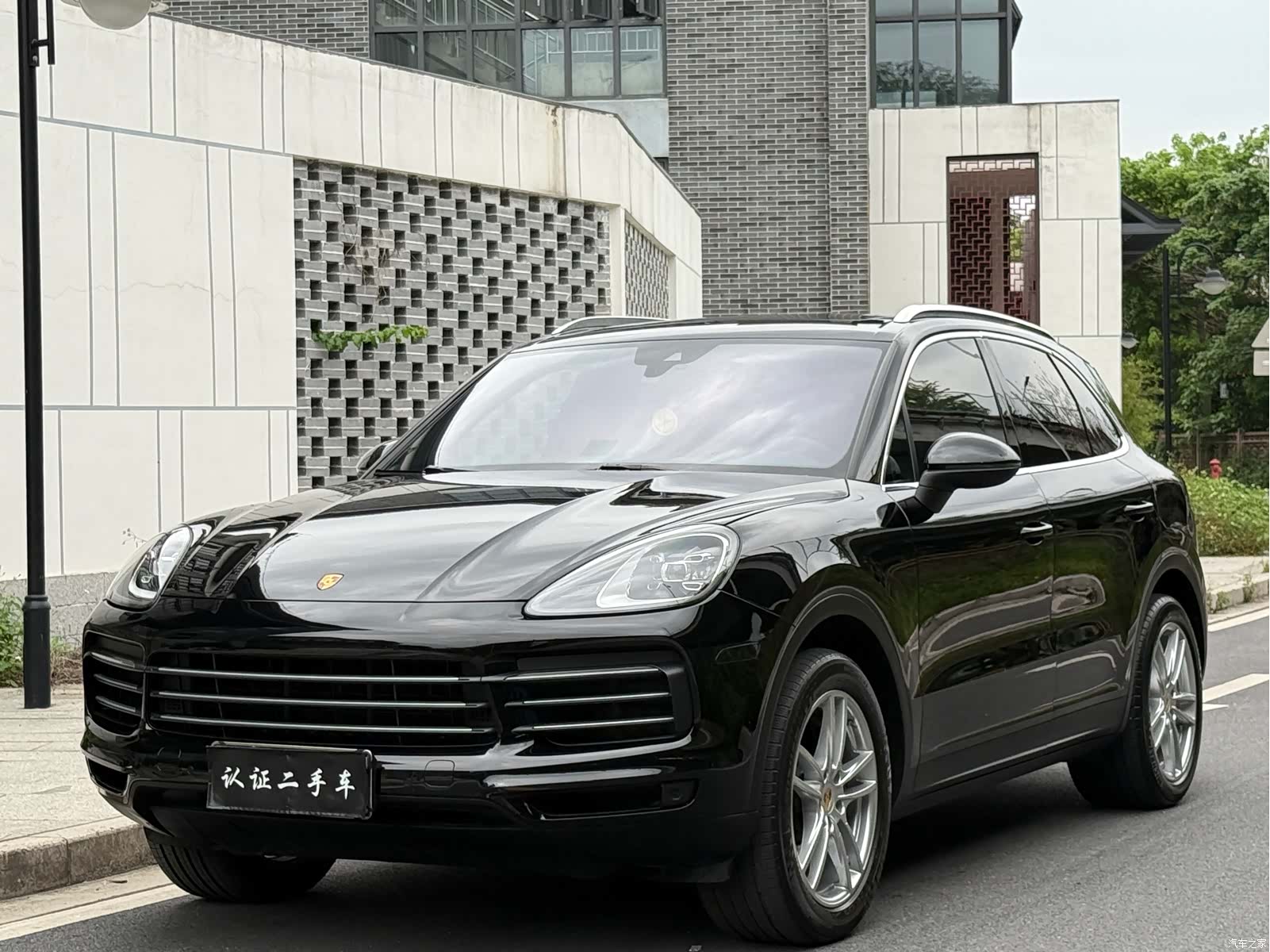 Porsche Cayenne, 2022 2