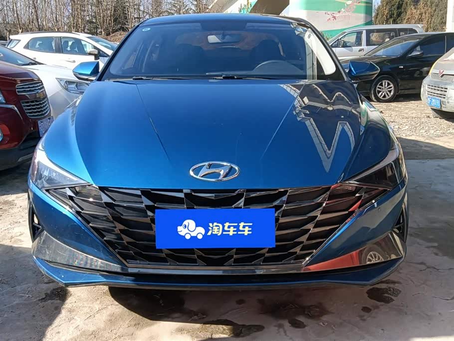 Hyundai Elantra