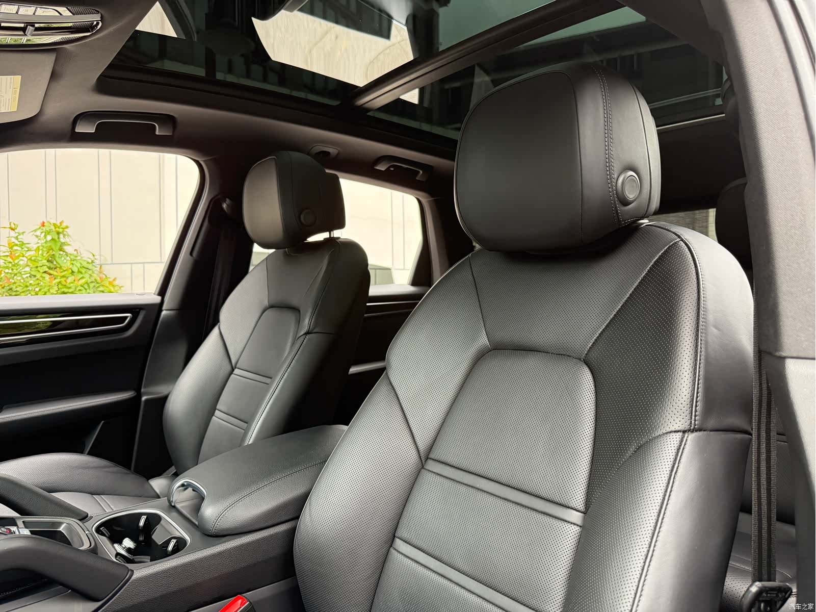 Porsche Cayenne, 2022 16