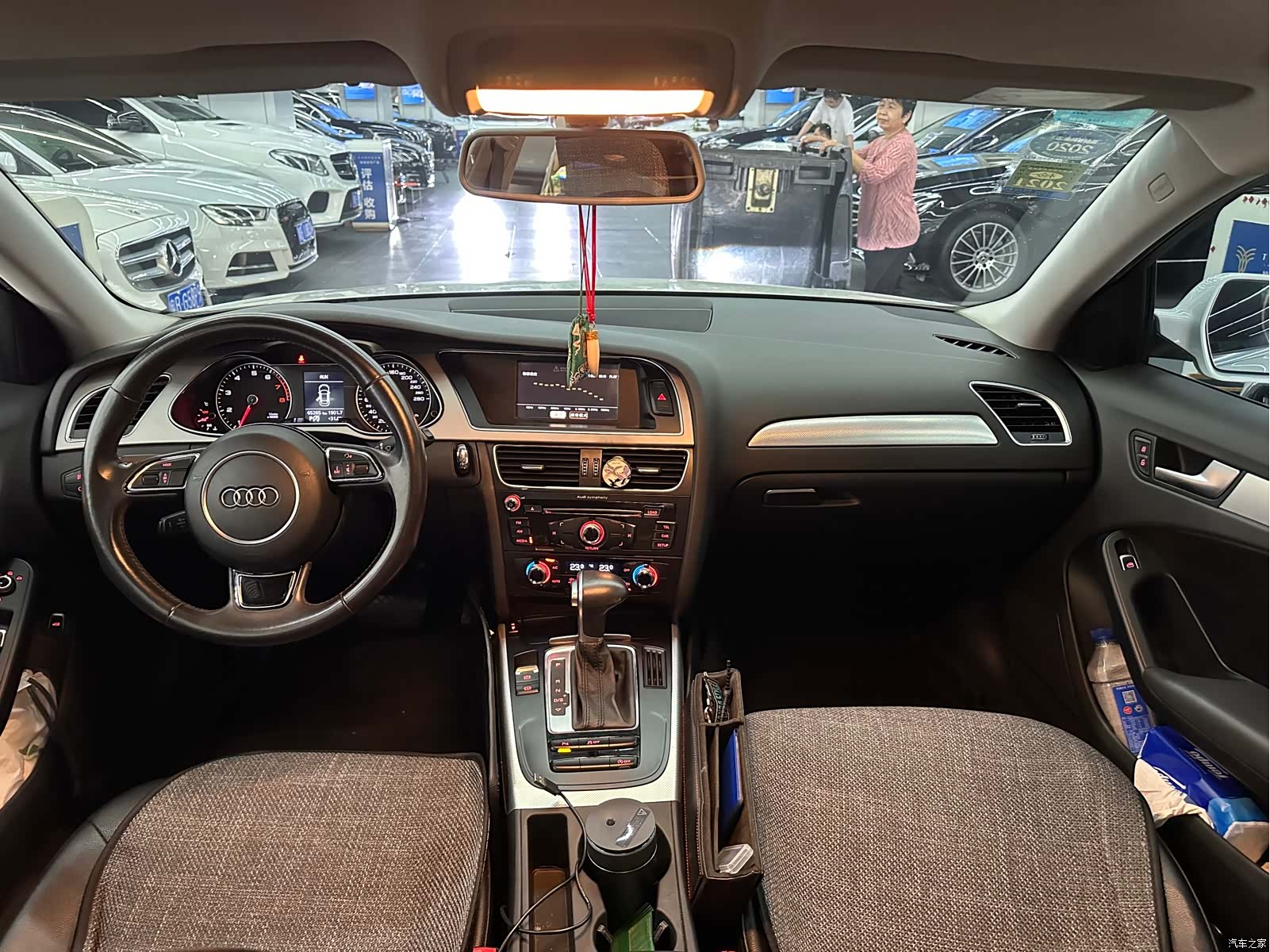 Audi A4L, 2015 6
