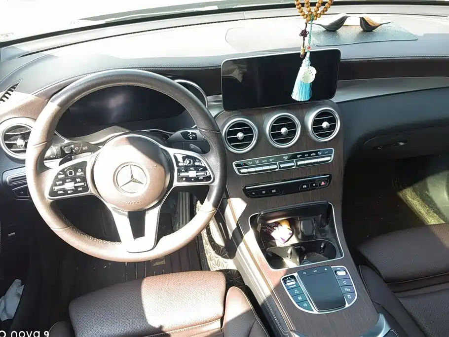 Mercedes-Benz GLC Mercedes-Benz GLC