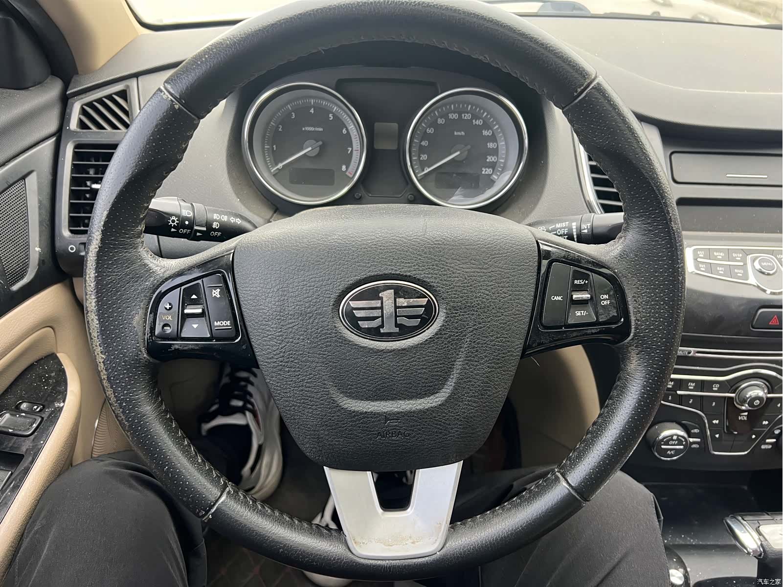 Bestune B50, 2015 все фото