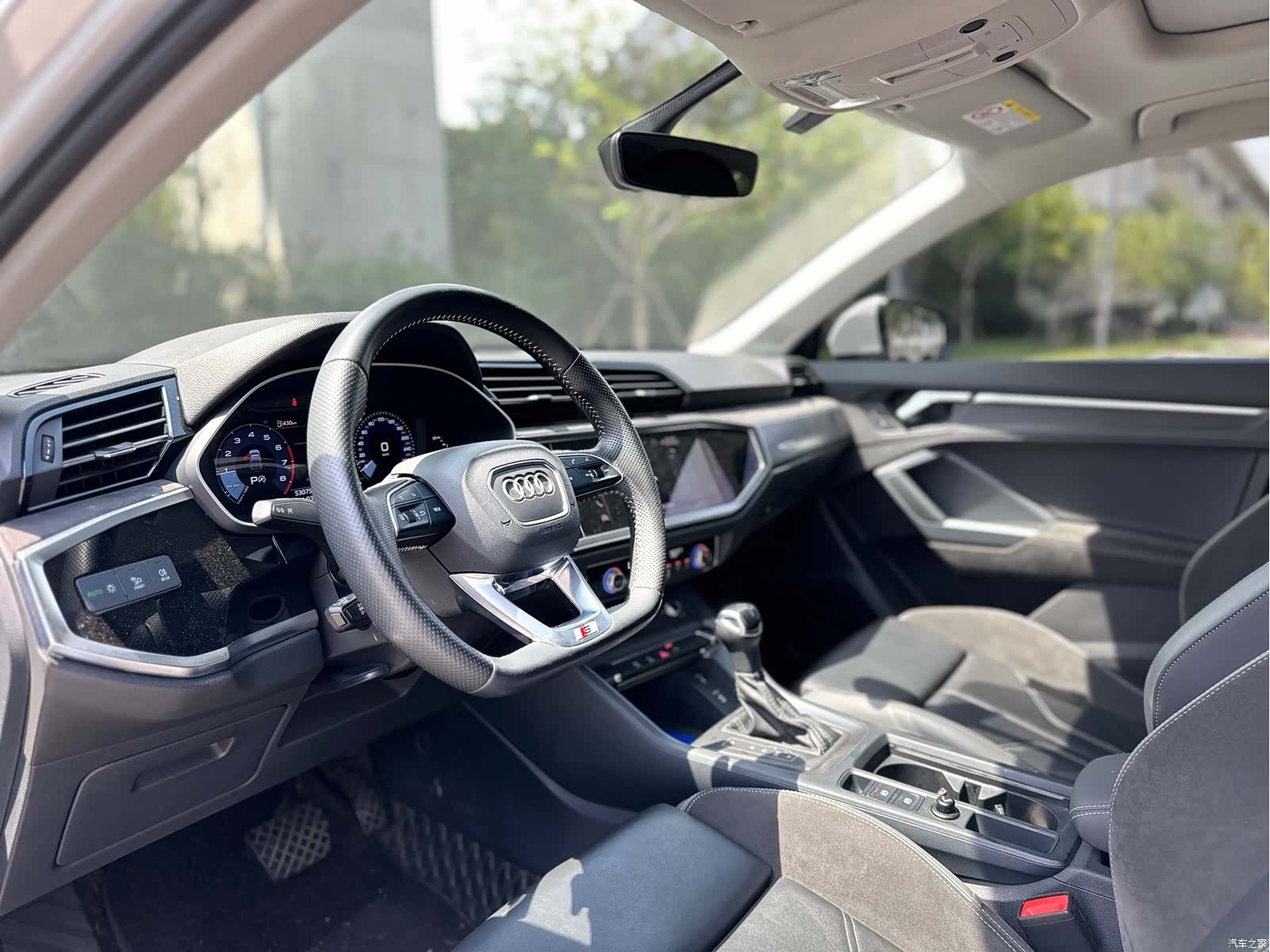 Audi Q3, 2021 7