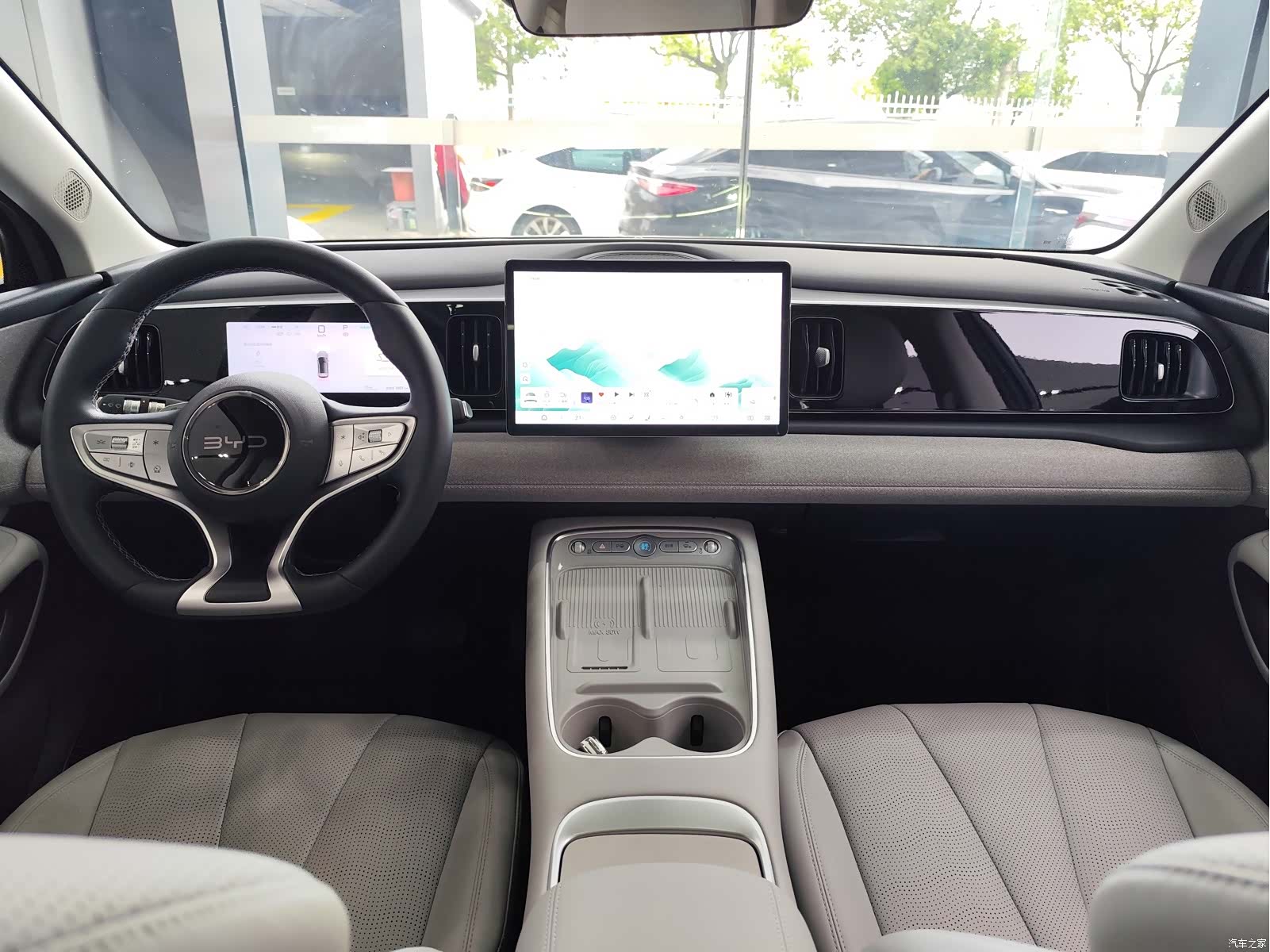 BYD HiAce, 2025 8