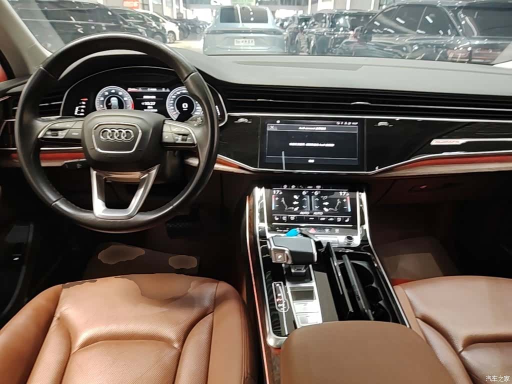 Audi Q7, 2021 10
