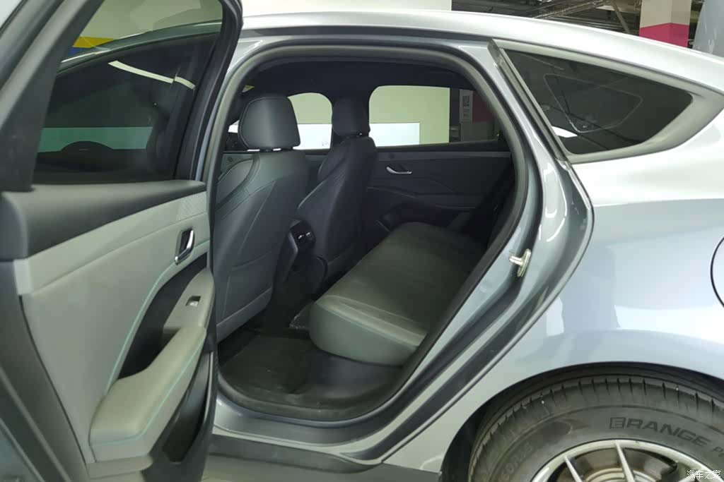 BYD Qin, 2025 11