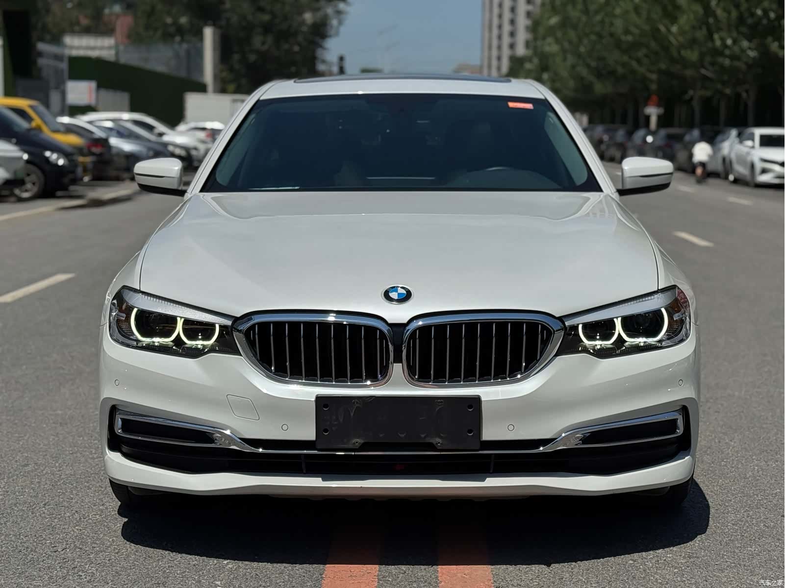 BMW 5 Series, 2019 1