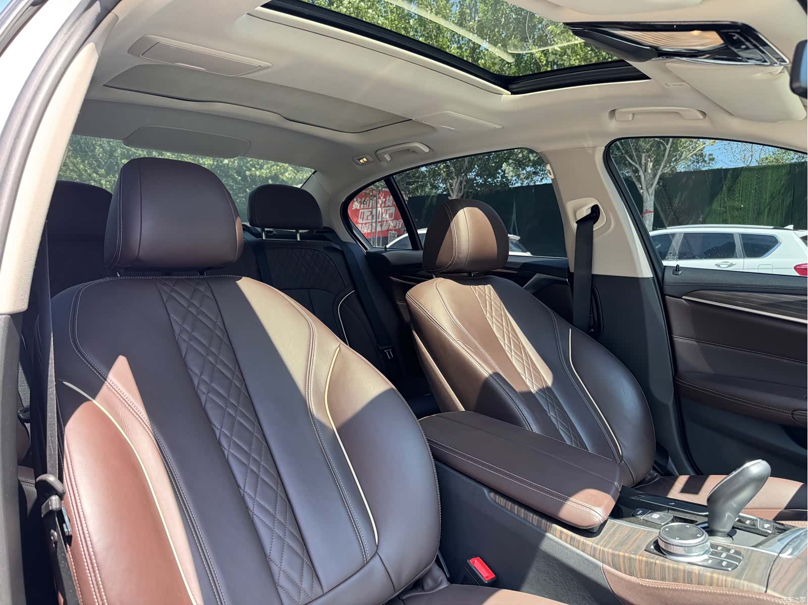 BMW 5 Series, 2019 15