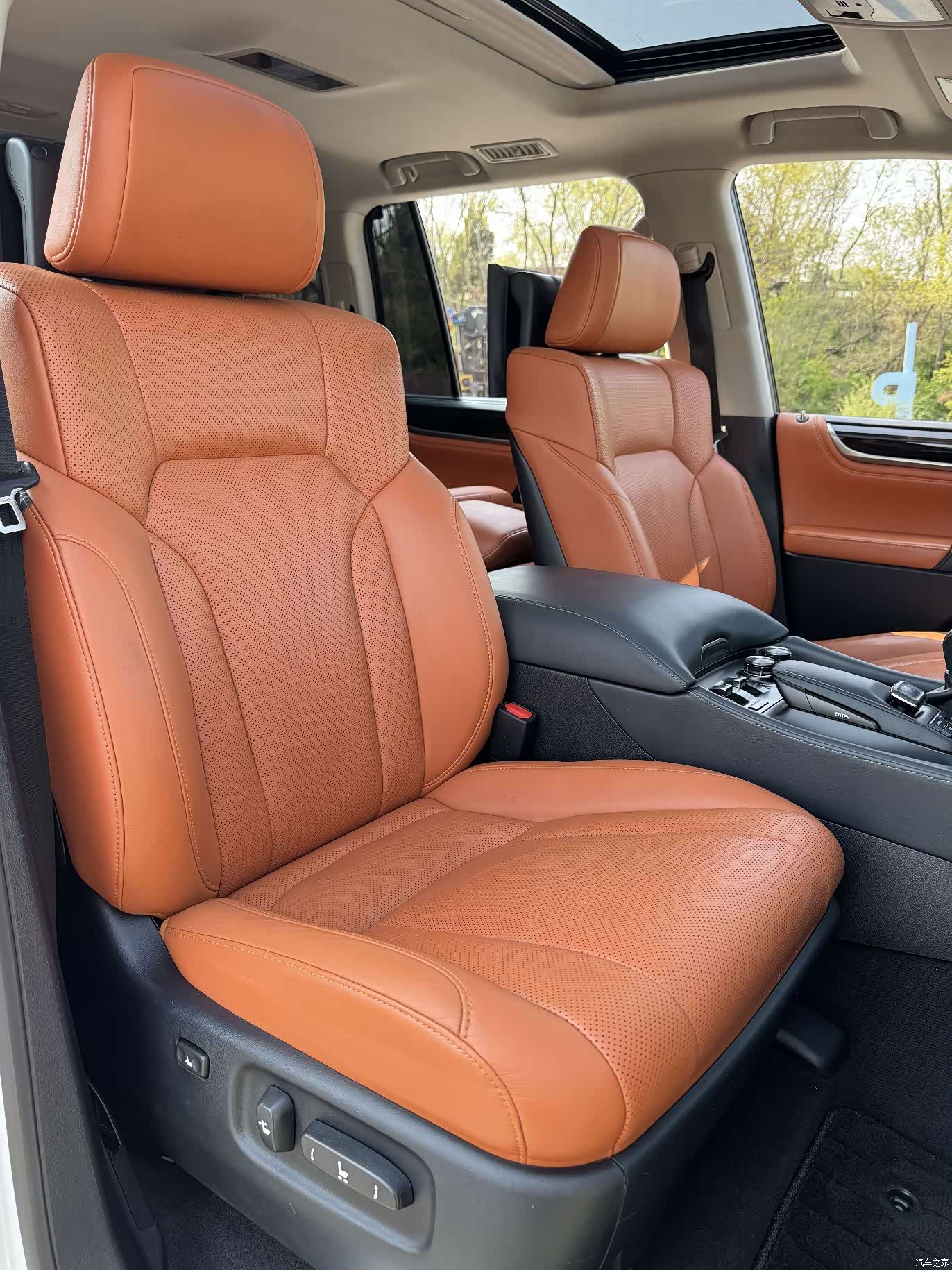 Lexus LX, 2020 19