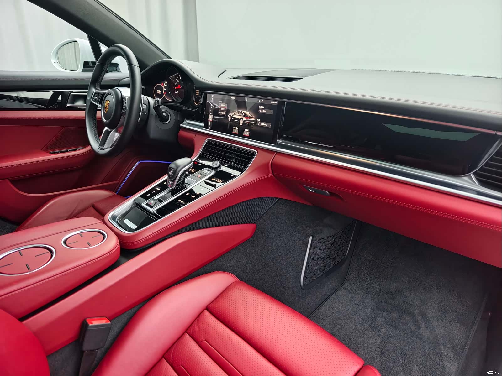 Panamera 4, 2018 8