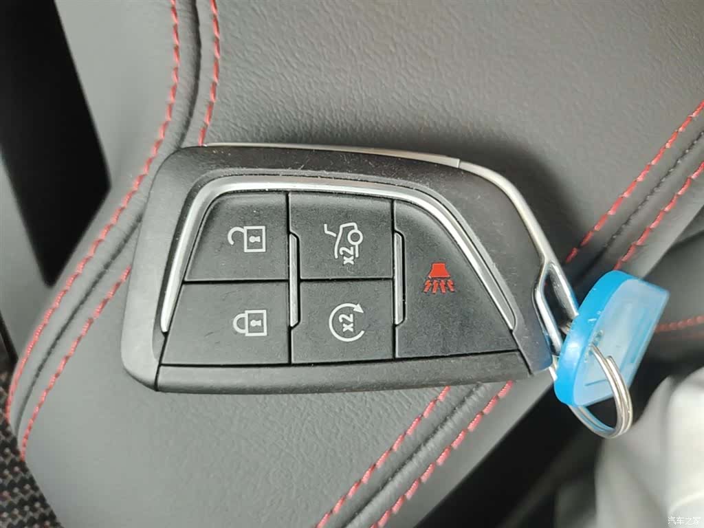 Cadillac CT5, 2025 9