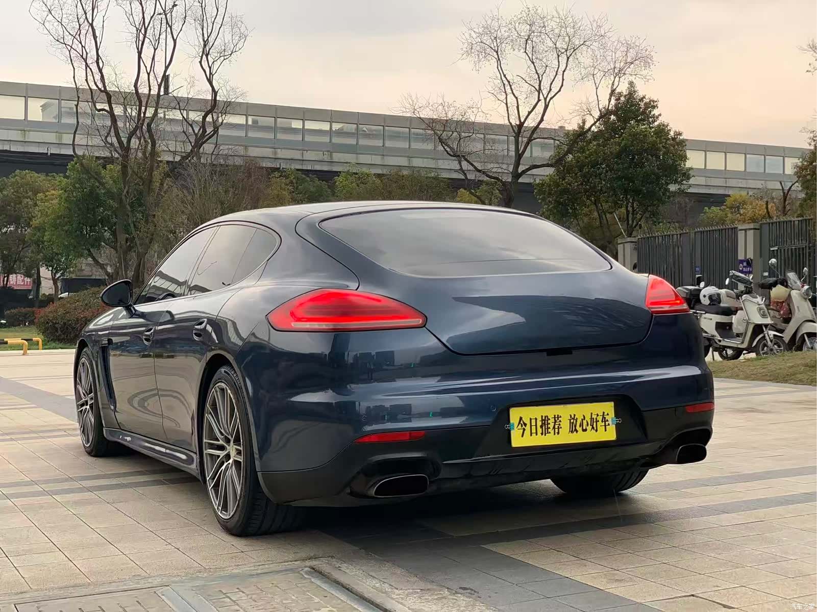 Porsche Panamera, 2012 8