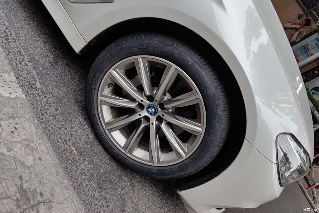 BMW 5 Series, 2018 6