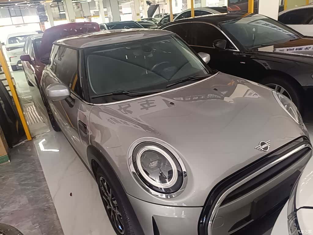 Mini ONE, 2023 4