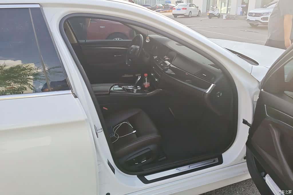 BMW 5 Series, 2016 8