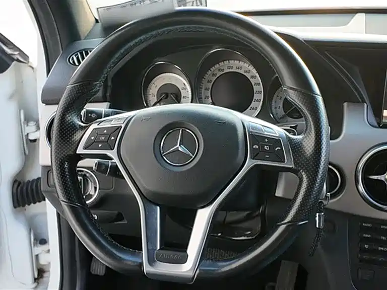 Mercedes-Benz GLK class