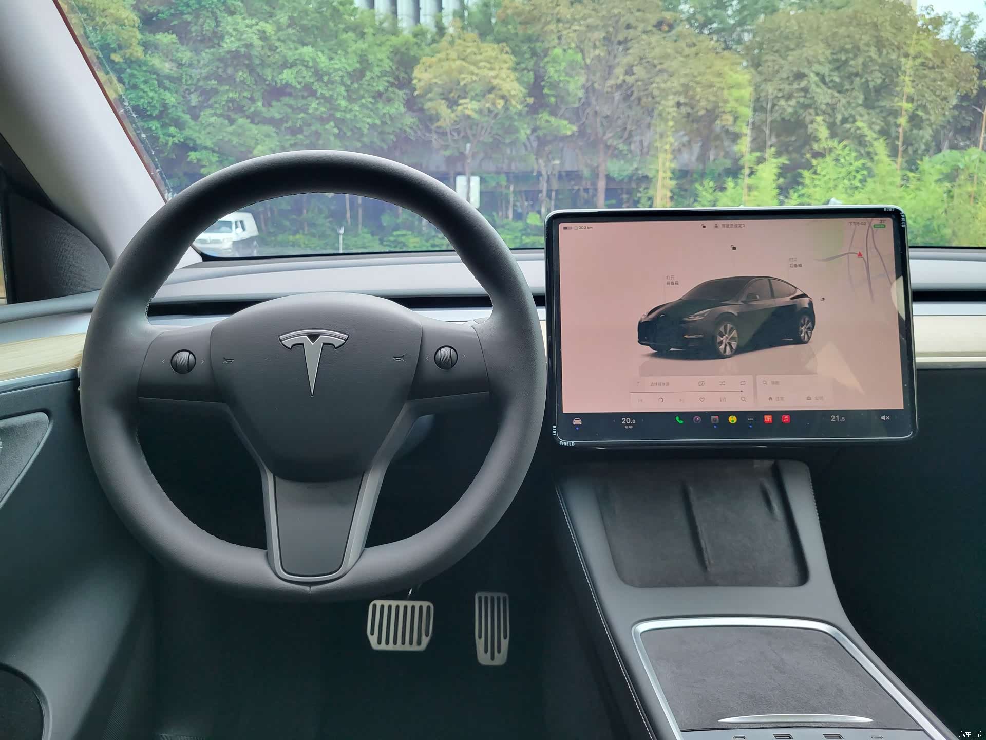 Tesla Model Y, 2023 23