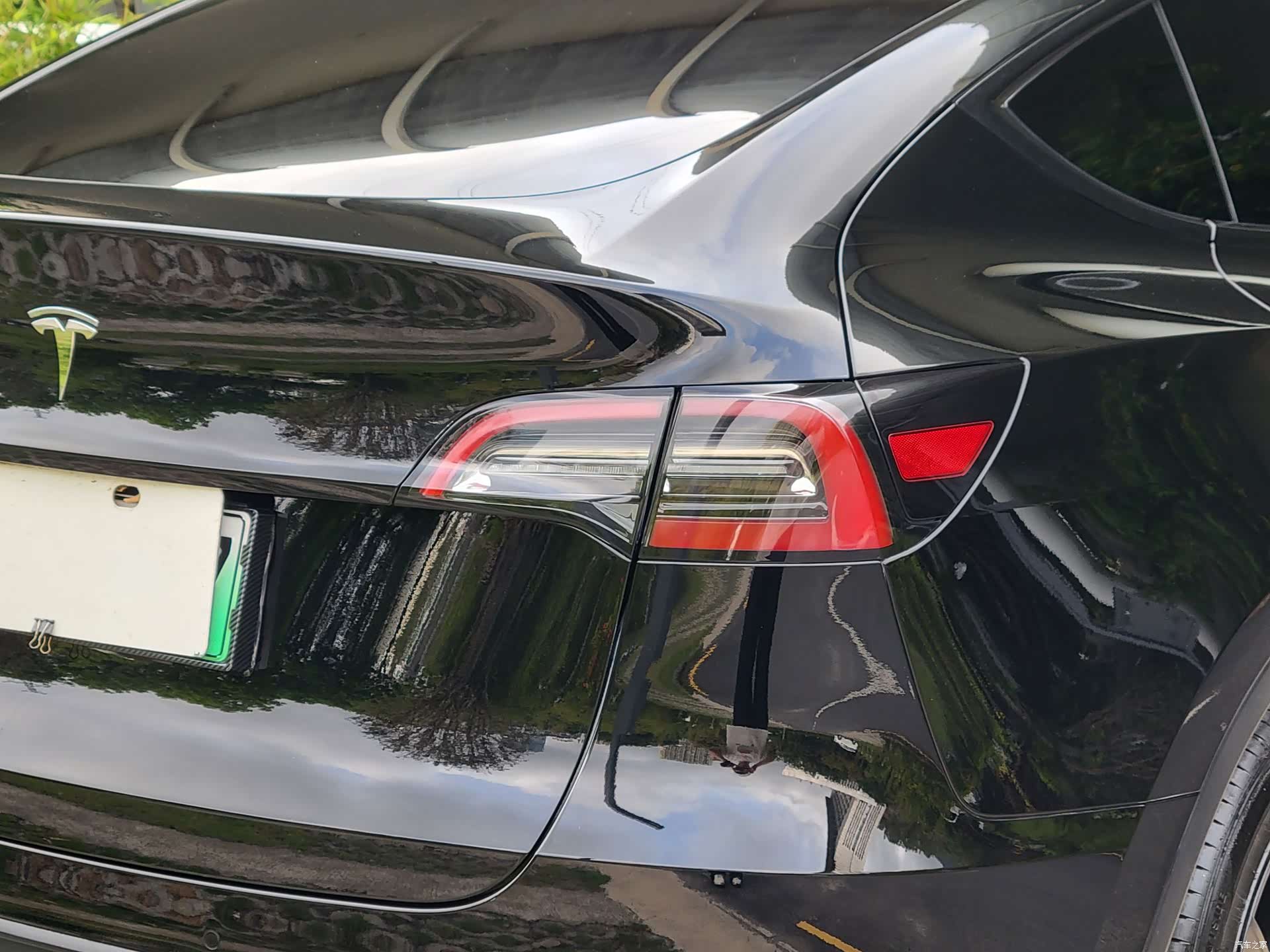 Tesla Model Y, 2023 16