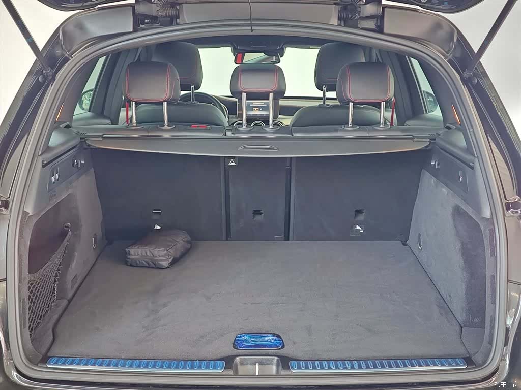 Mercedes-Benz GLC, 2018 21