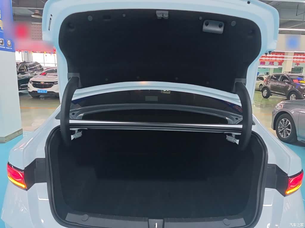 BYD Qin, 2025 19