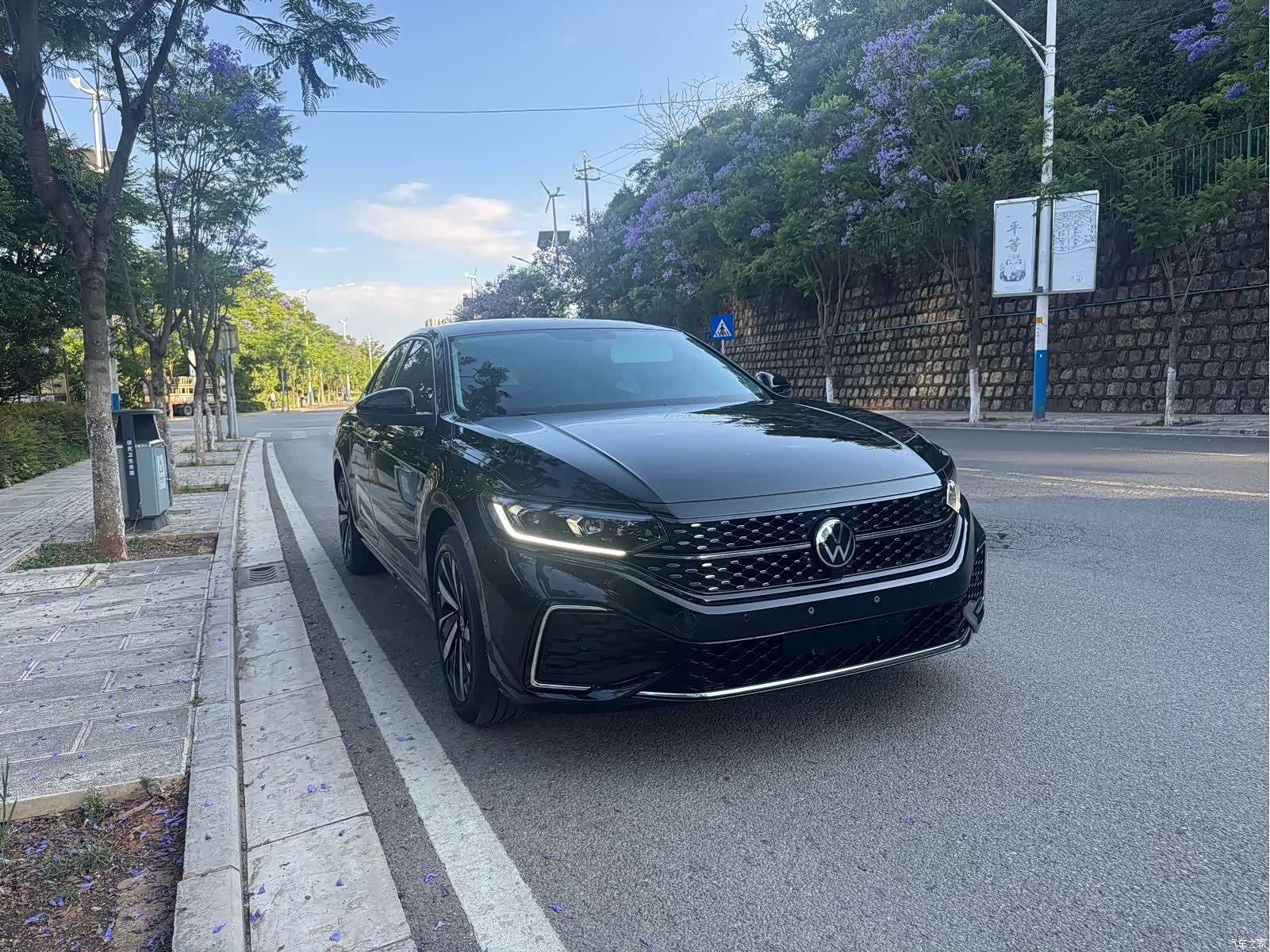 Volkswagen Passat, 2022 3